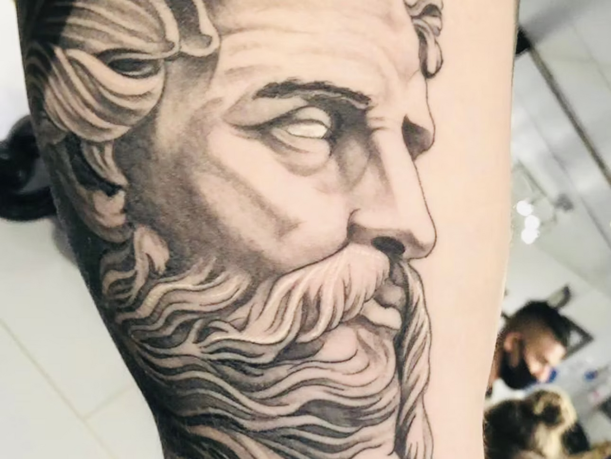 How Much Does a Tattoo Course Cost in London? If you're considering a career in tattooing, one of the first questions you might have is, "How much does a tattoo course cost in London?