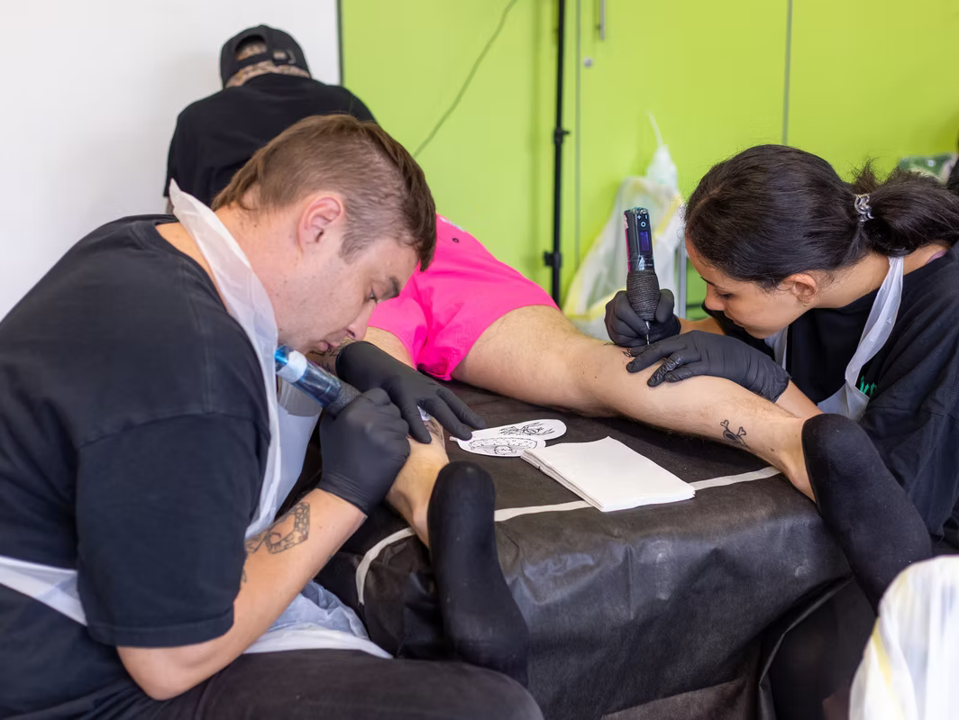 Are Tattoo Schools a Scam?